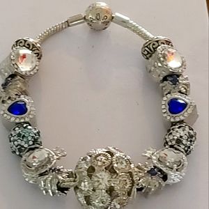 Charm bracelet 7.5 inches